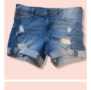 Celebrity Pink Sugar Distressed Denim Shorts Size 11 / 30